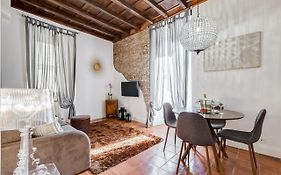 Campo Dei Fiori Royal Orchid Apartment