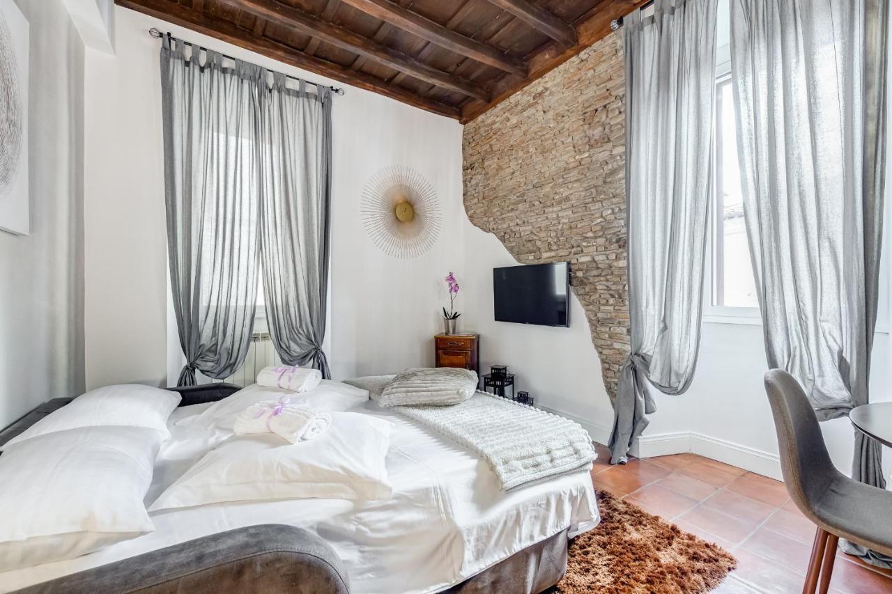 Campo Dei Fiori Royal Orchid Apartment Rome Exterior photo