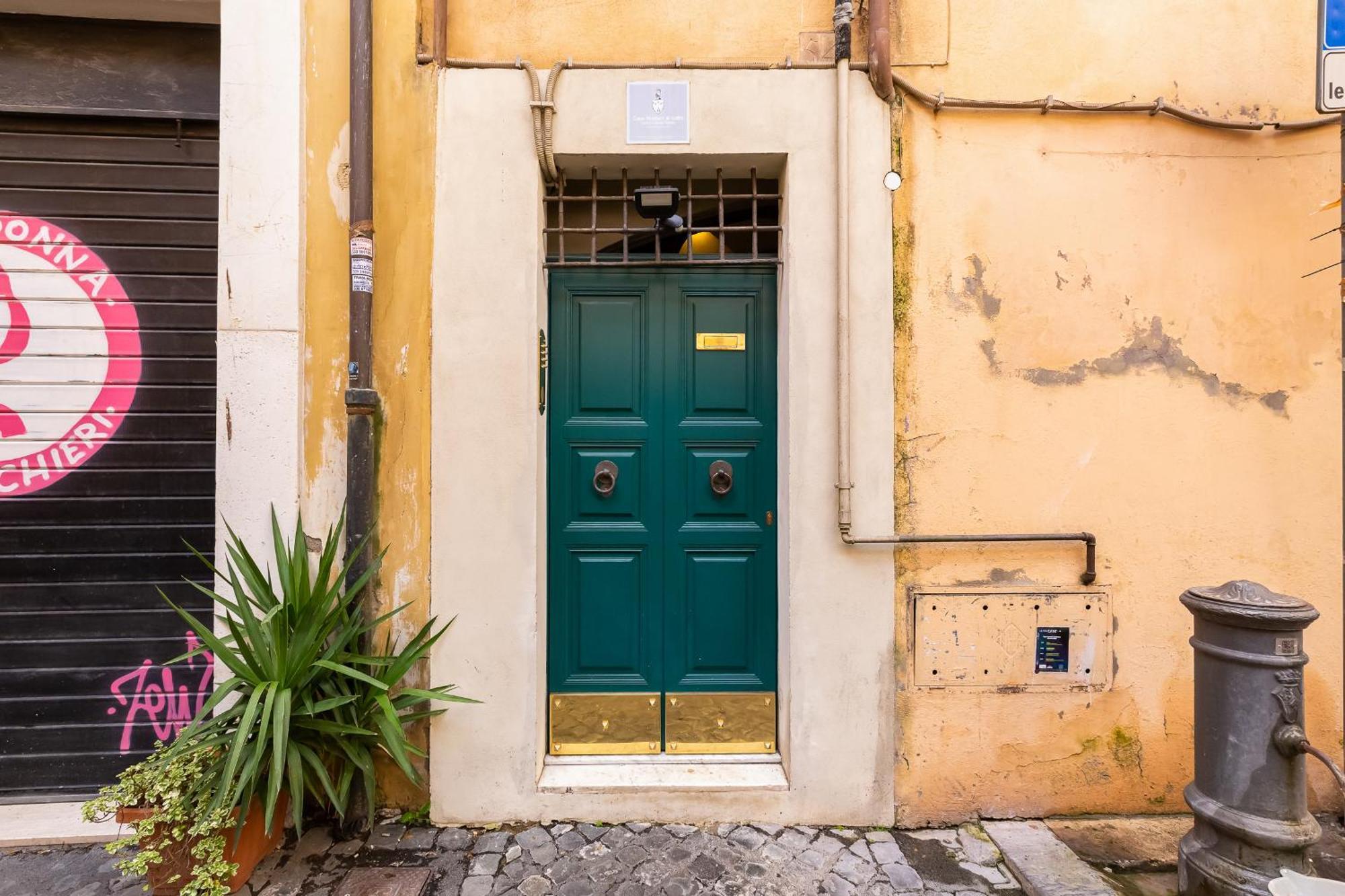 Campo Dei Fiori Royal Orchid Apartment Rome Exterior photo